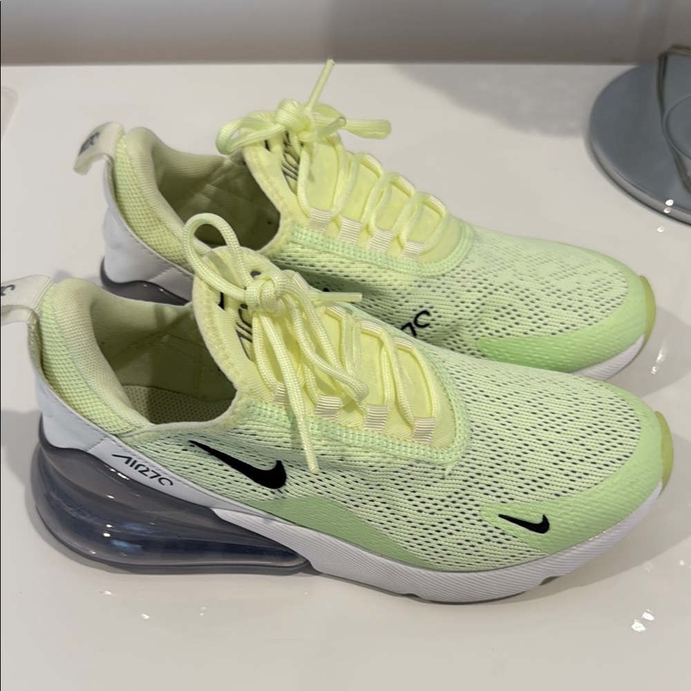 Nike Air Max 270 Lime Green Sneakers